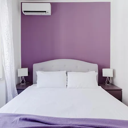 Via Tolemaide Private Apartman