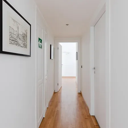 Via Tolemaide Private Apartman