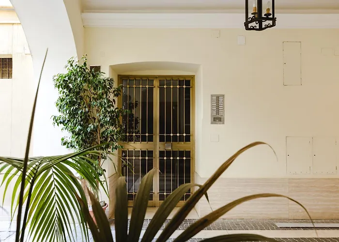 Via Tolemaide Private