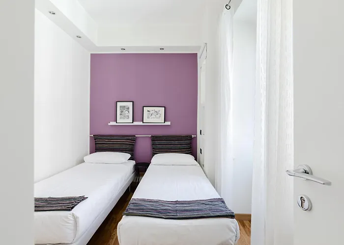 Via Tolemaide Private Rom